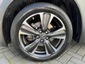 Lexus UX thumbnail 43