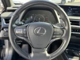 Lexus UX thumbnail 50