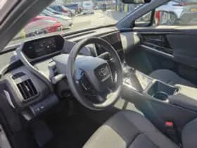Toyota bZ4X thumbnail 4