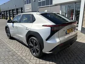 Toyota bZ4X thumbnail 9
