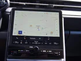Lexus LBX thumbnail 36