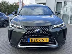 Lexus UX thumbnail 12
