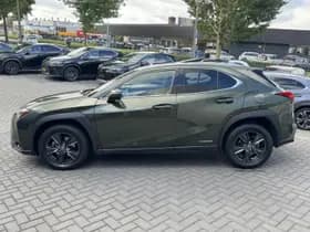 Lexus UX thumbnail 14