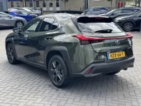 Lexus UX thumbnail 5