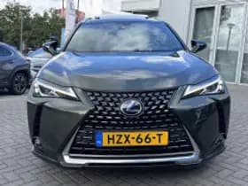 Lexus UX thumbnail 6