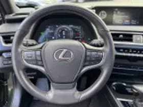 Lexus UX thumbnail 55