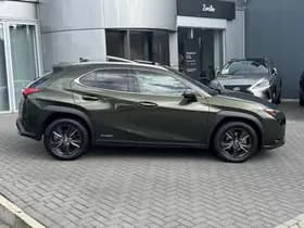 Lexus UX thumbnail 79