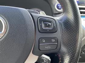 Lexus NX thumbnail 24