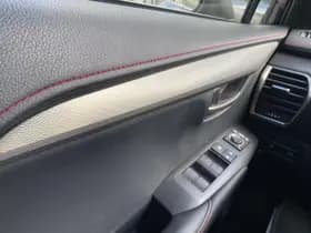 Lexus NX thumbnail 38