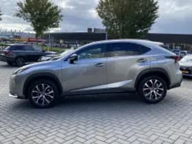 Lexus NX thumbnail 6