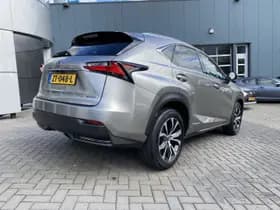 Lexus NX thumbnail 9
