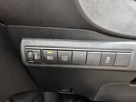 Toyota Corolla thumbnail 25
