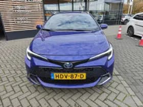 Toyota Corolla thumbnail 5