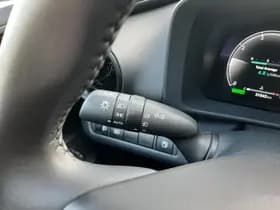 Toyota C hr thumbnail 25