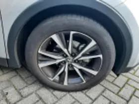 Toyota C hr thumbnail 39