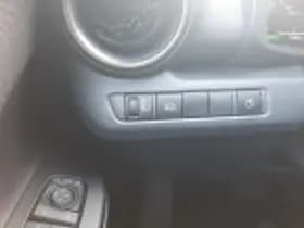 Toyota C hr thumbnail 52