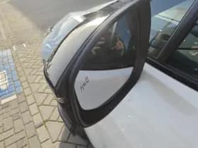 Toyota C hr thumbnail 35