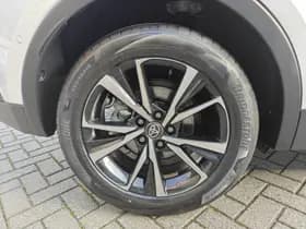 Toyota C hr thumbnail 38