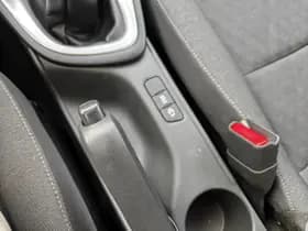 Toyota Yaris thumbnail 19