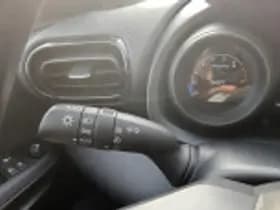 Toyota Yaris thumbnail 51