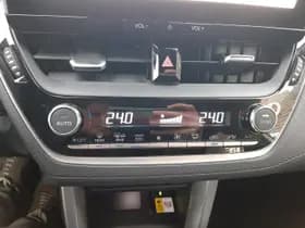 Toyota Corolla thumbnail 28