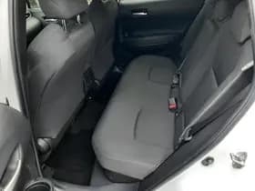 Toyota Corolla thumbnail 34