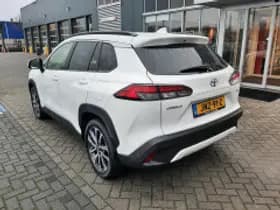 Toyota Corolla thumbnail 6