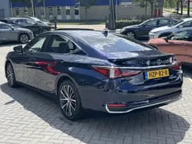 Lexus ES thumbnail 11