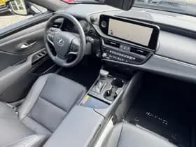 Lexus ES thumbnail 17