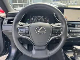 Lexus ES thumbnail 21