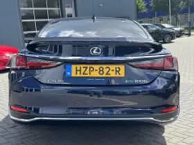 Lexus ES thumbnail 4