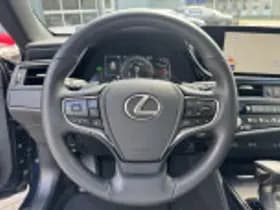 Lexus ES thumbnail 54