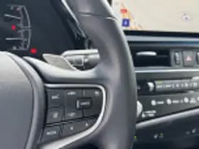 Lexus ES thumbnail 58