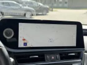 Lexus ES thumbnail 60