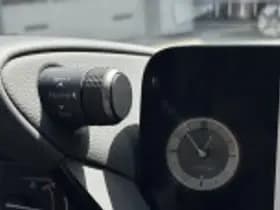 Lexus ES thumbnail 64
