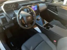 Toyota bZ4X thumbnail 45