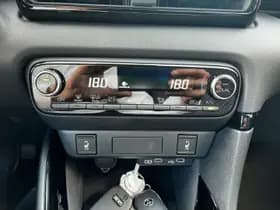 Toyota Yaris thumbnail 29