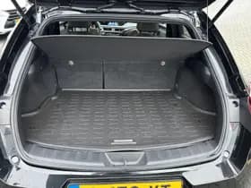 Lexus UX thumbnail 36