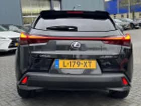 Lexus UX thumbnail 41
