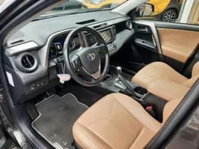 Toyota RAV4 thumbnail 20