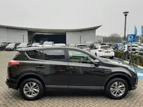 Toyota RAV4 thumbnail 75