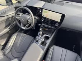 Lexus NX thumbnail 21