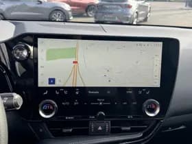 Lexus NX thumbnail 32