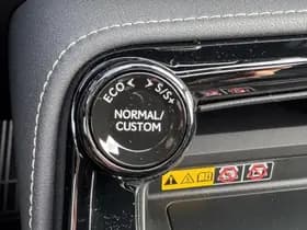 Lexus NX thumbnail 42