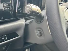 Lexus NX thumbnail 47