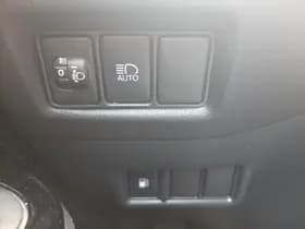Toyota C hr thumbnail 19