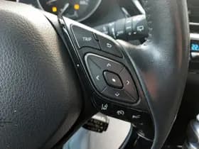 Toyota C hr thumbnail 25