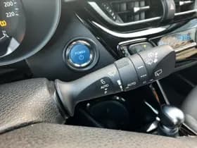 Toyota C hr thumbnail 30