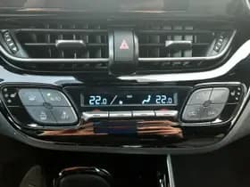 Toyota C hr thumbnail 33
