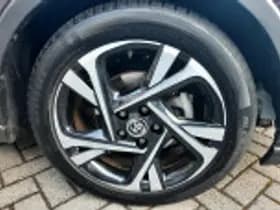 Toyota C hr thumbnail 42